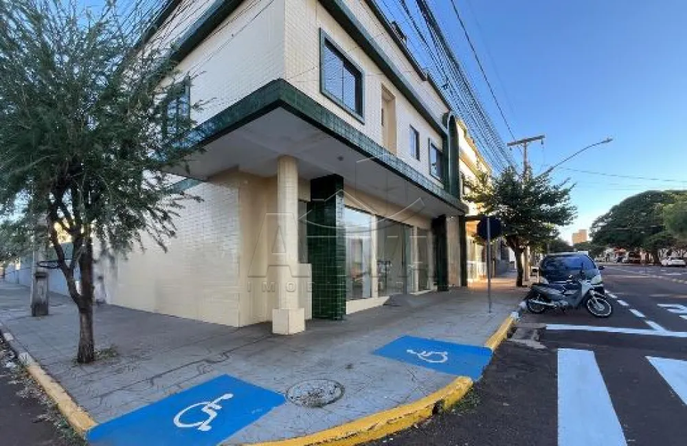 Alugar Comercial / Sala Comercial em Toledo R$ 2.000,00 - Foto 2