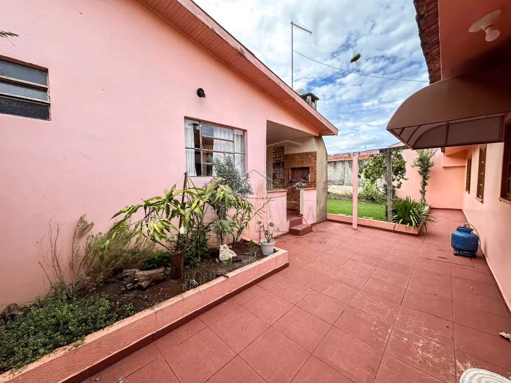 Comprar Casa / Padr&atilde;o em Toledo R$ 750.000,00 - Foto 15