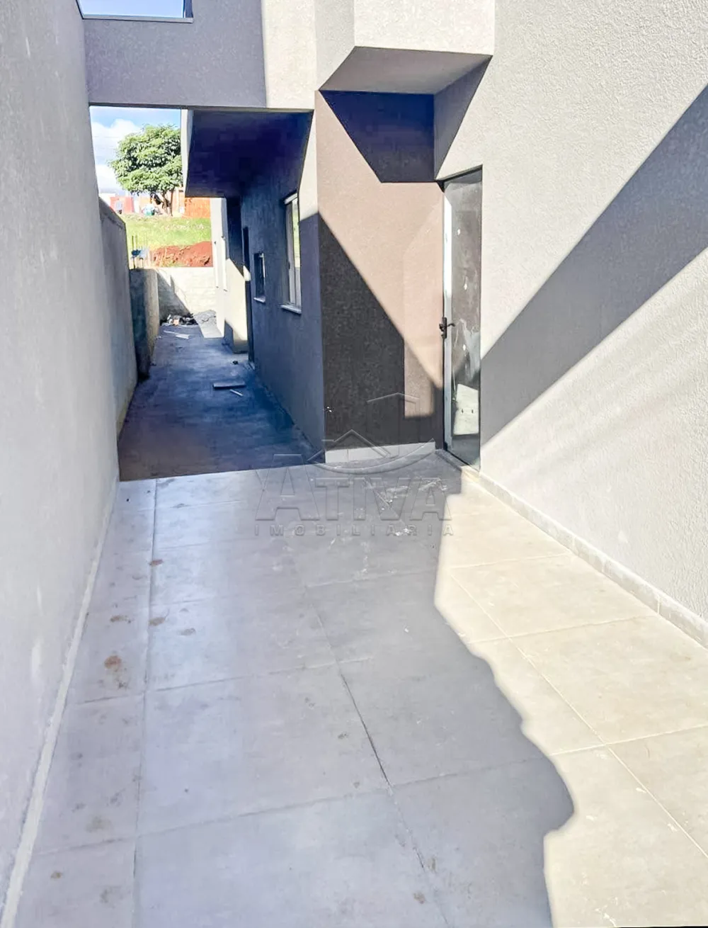 Comprar Casa / Padr&atilde;o em Toledo R$ 269.000,00 - Foto 2