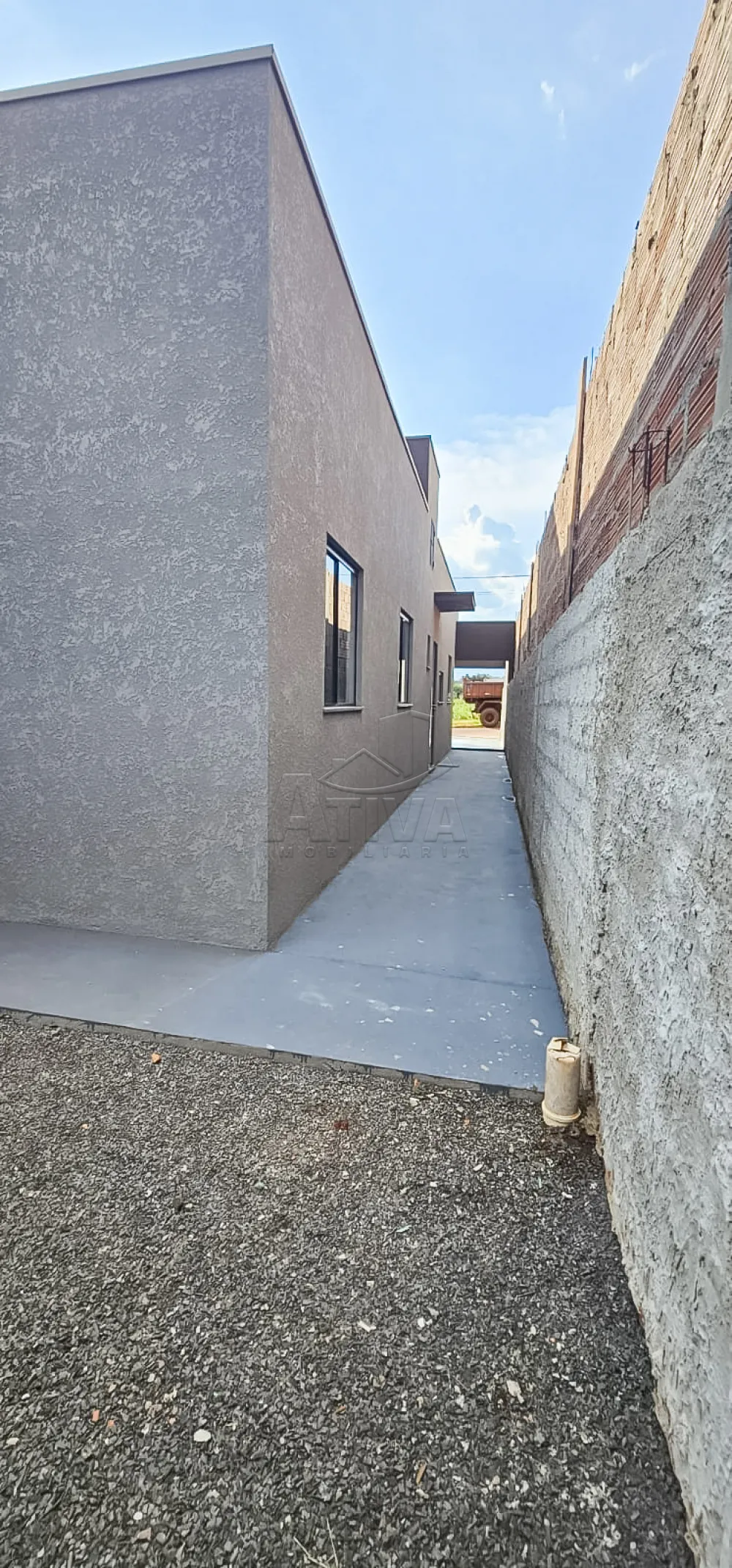 Comprar Casa / Padr&atilde;o em Toledo R$ 290.000,00 - Foto 3