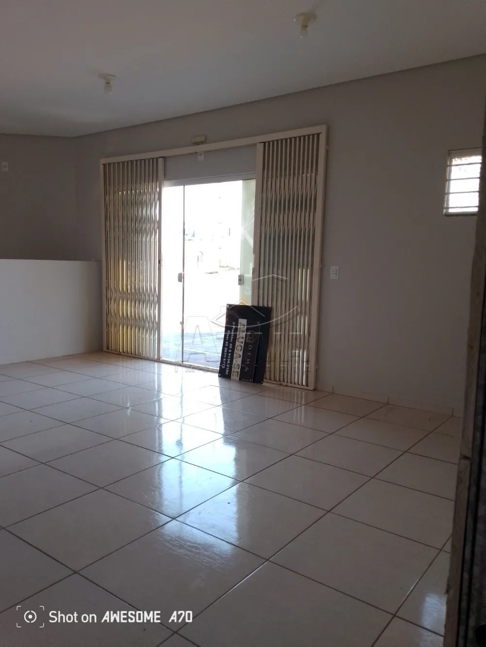 Alugar Comercial / Sala Comercial em Toledo R$ 2.050,00 - Foto 1