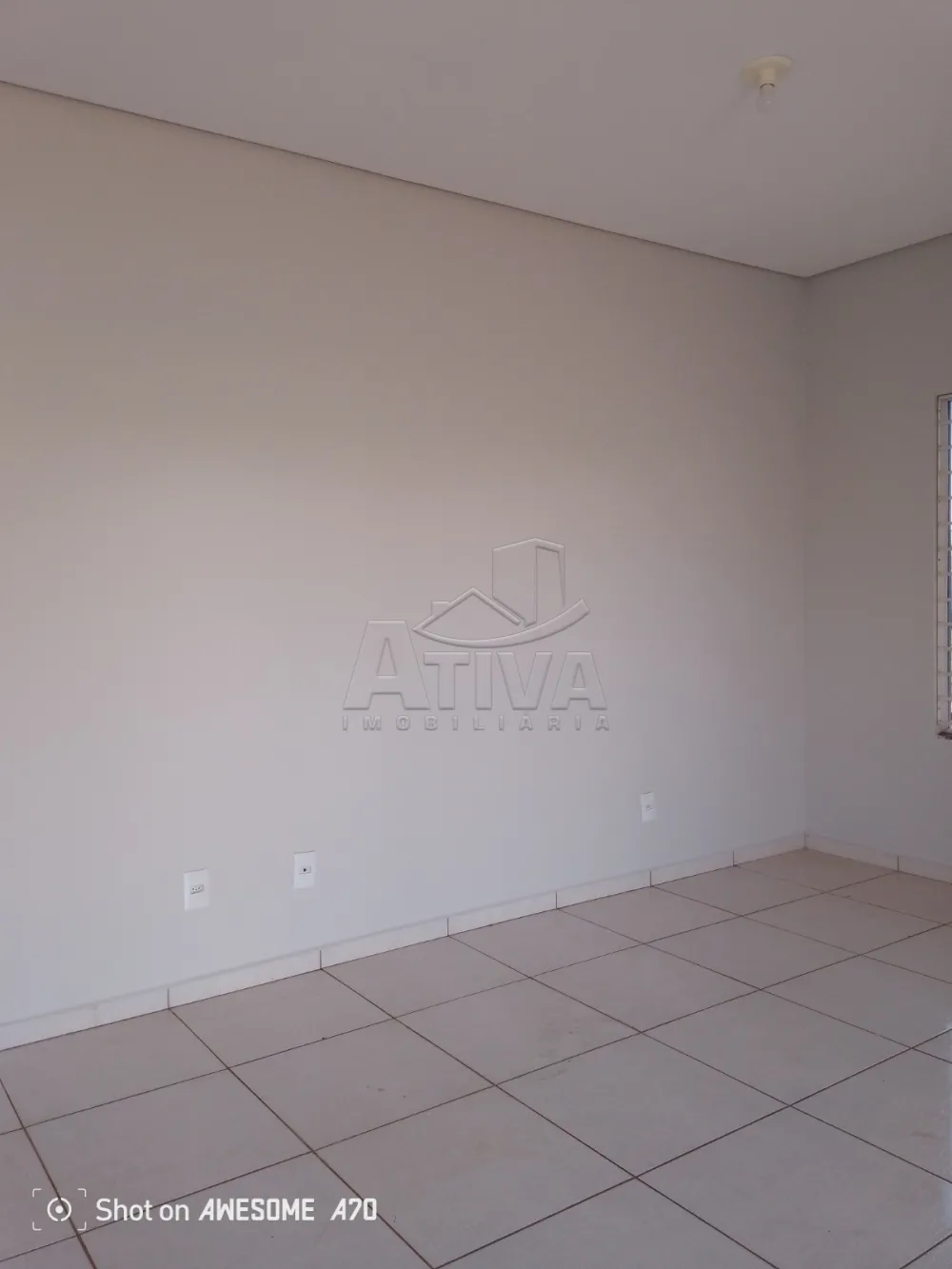 Alugar Comercial / Sala Comercial em Toledo R$ 2.050,00 - Foto 3