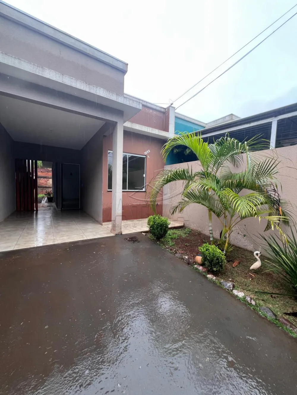 Alugar Casa / Padr&atilde;o em Toledo R$ 1.300,00 - Foto 1