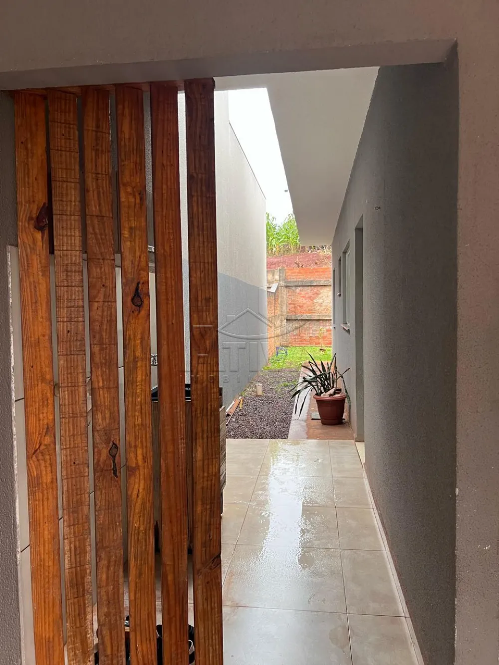 Alugar Casa / Padr&atilde;o em Toledo R$ 1.300,00 - Foto 4