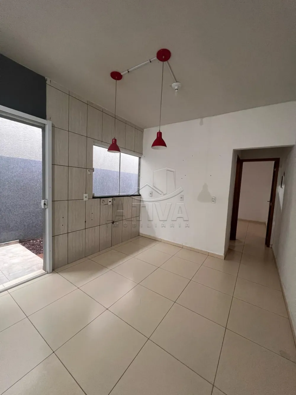 Alugar Casa / Padr&atilde;o em Toledo R$ 1.300,00 - Foto 7