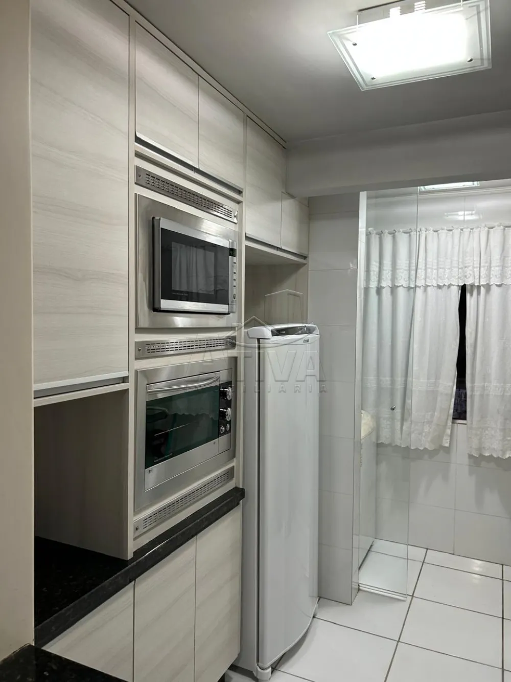 Alugar Apartamento / Padr&atilde;o em Toledo R$ 1.700,00 - Foto 1