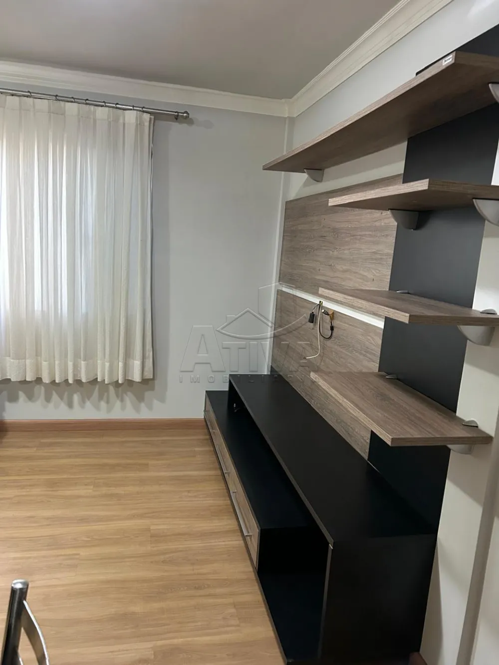 Alugar Apartamento / Padr&atilde;o em Toledo R$ 1.700,00 - Foto 9