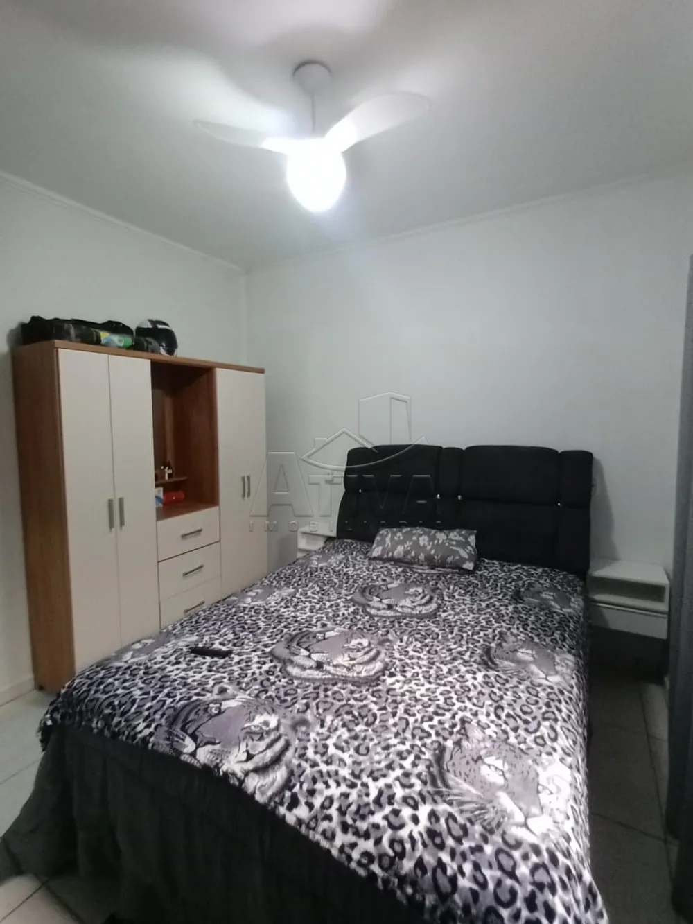 Comprar Casa / Padr&atilde;o em Toledo R$ 360.000,00 - Foto 2