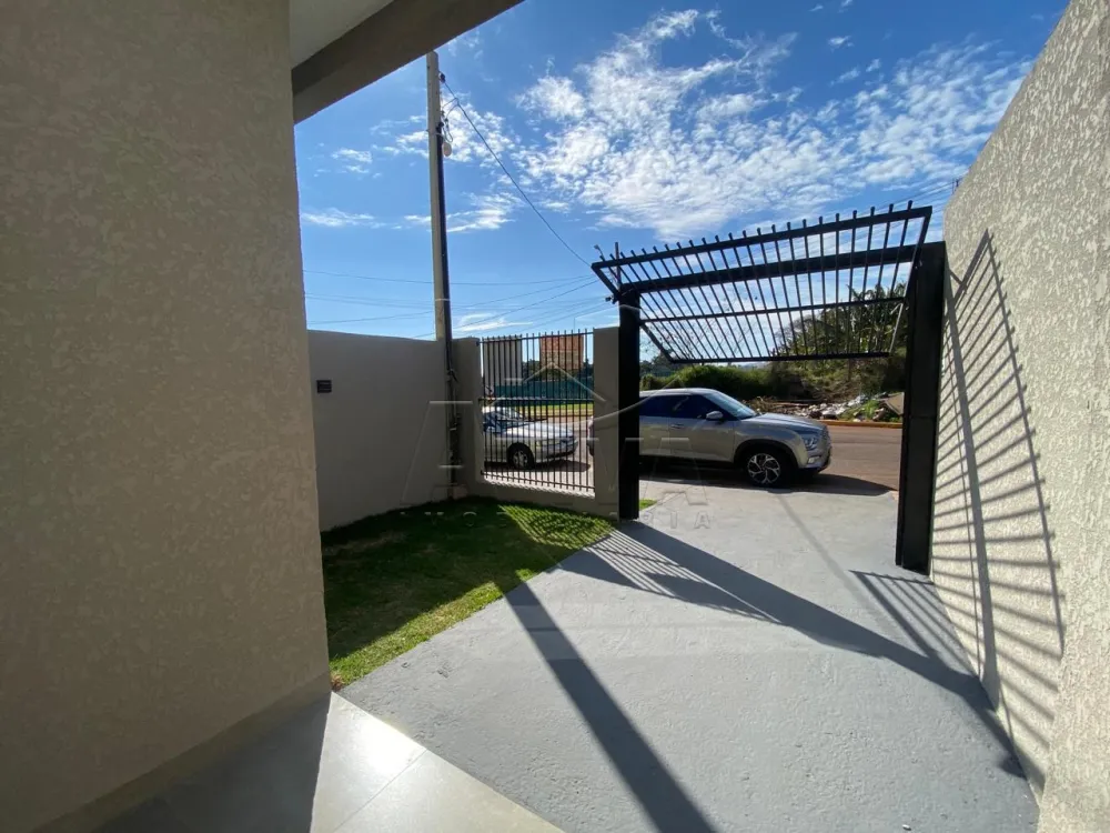 Comprar Casa / Padr&atilde;o em Toledo R$ 295.000,00 - Foto 3