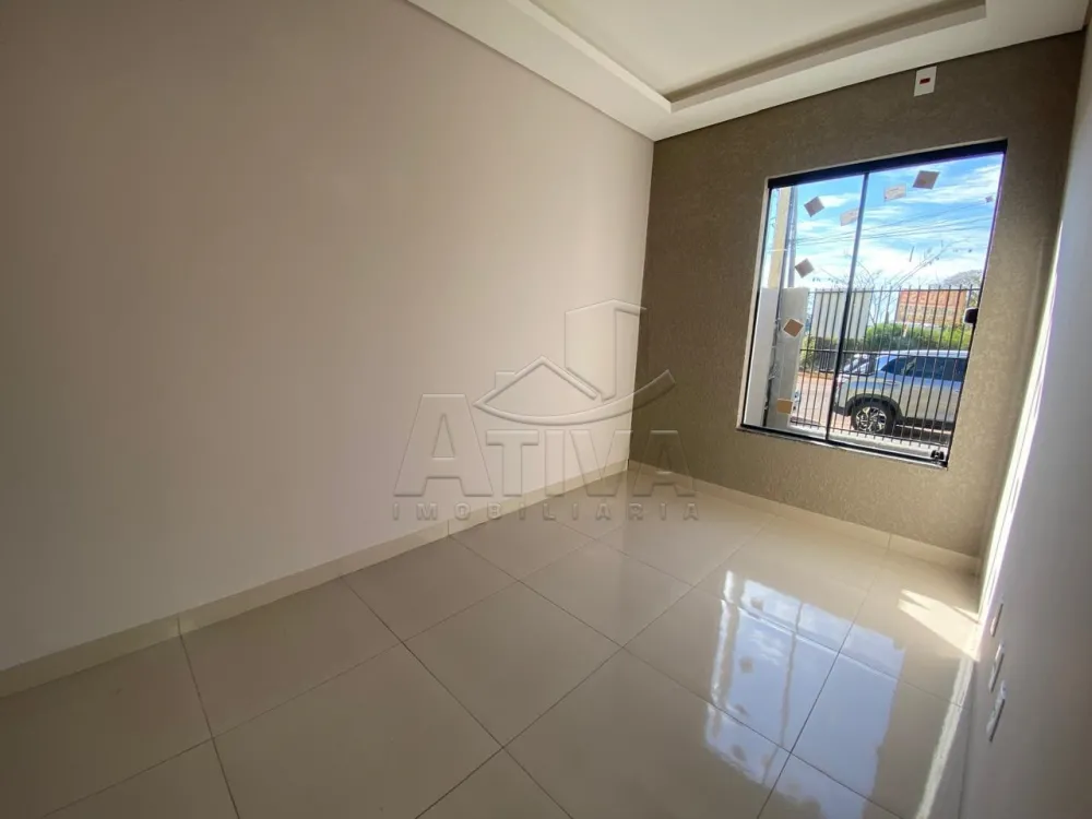 Comprar Casa / Padr&atilde;o em Toledo R$ 295.000,00 - Foto 4