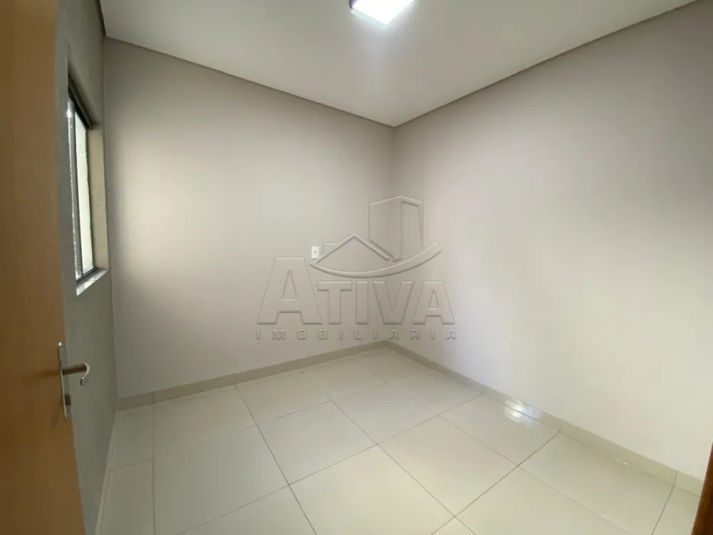 Comprar Casa / Padr&atilde;o em Toledo R$ 295.000,00 - Foto 10