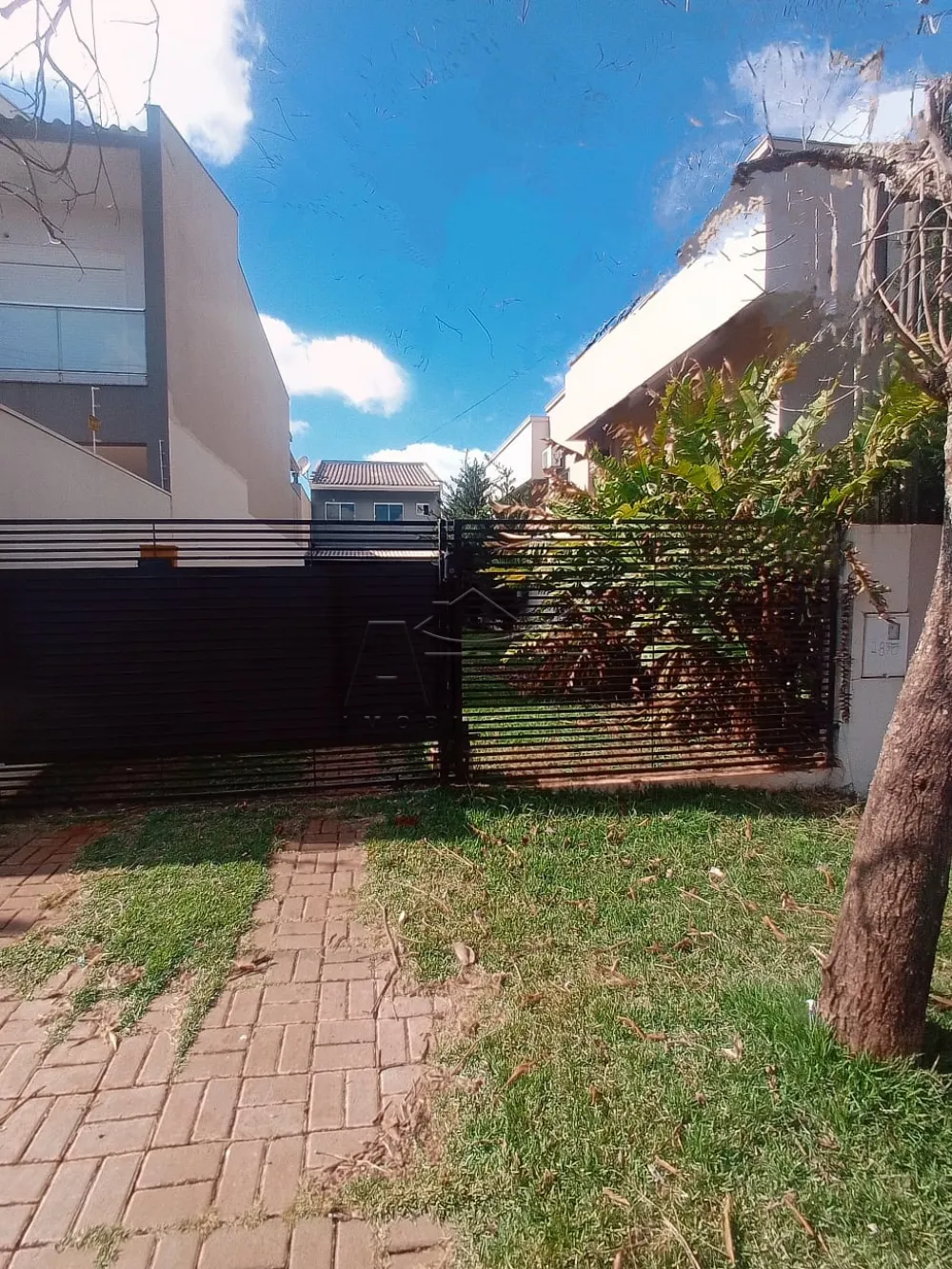 Comprar Casa / Sobrado em Toledo R$ 400.000,00 - Foto 1