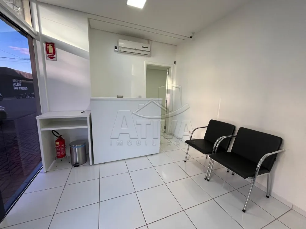 Alugar Comercial / Sala Comercial em Toledo R$ 7.500,00 - Foto 4