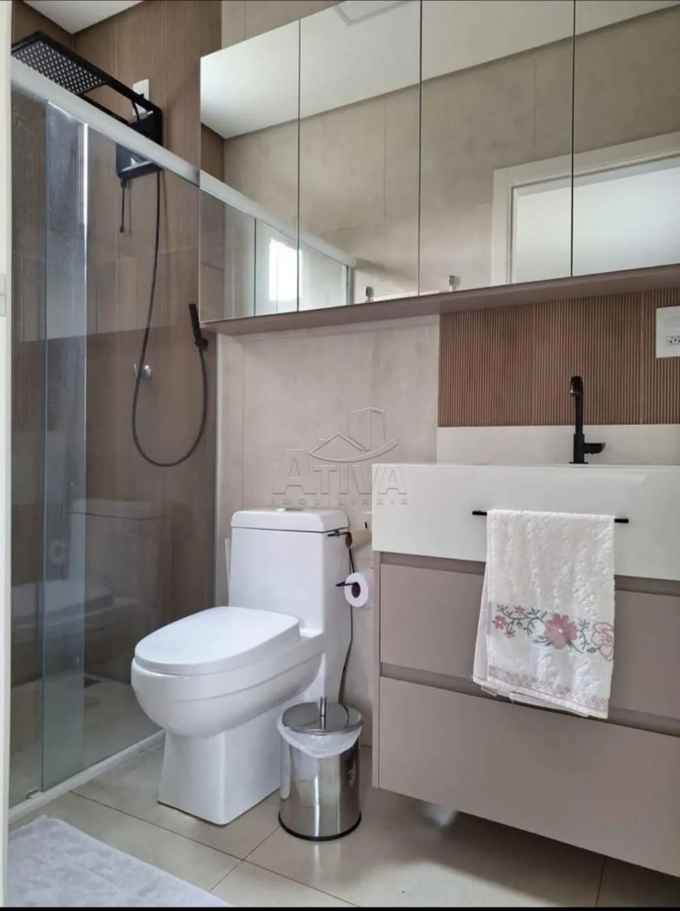 Comprar Casa / Padr&atilde;o em Toledo R$ 830.000,00 - Foto 26