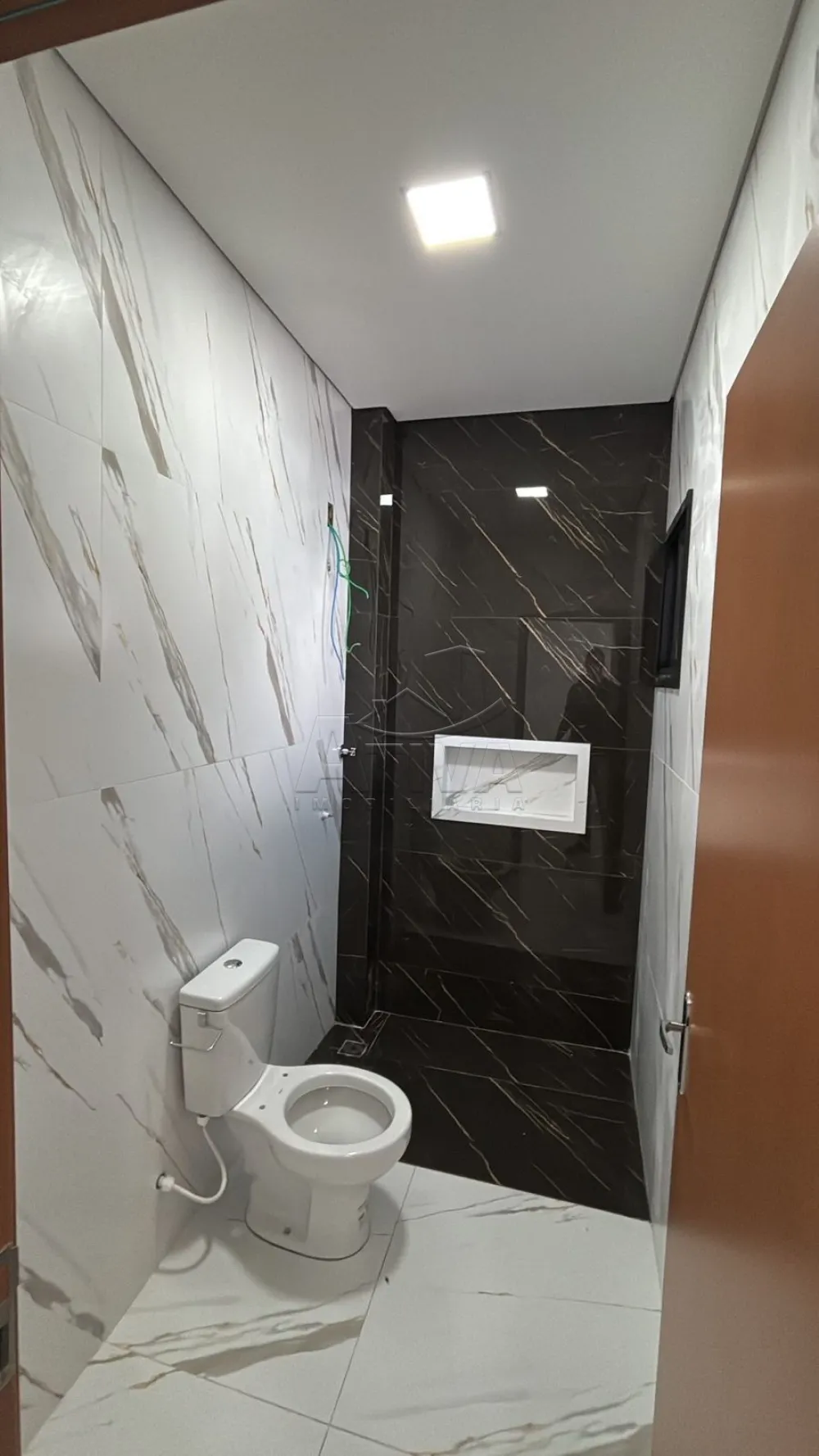 Comprar Casa / Padr&atilde;o em Toledo R$ 380.000,00 - Foto 3