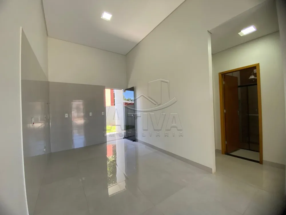 Comprar Casa / Padr&atilde;o em Toledo R$ 300.000,00 - Foto 3
