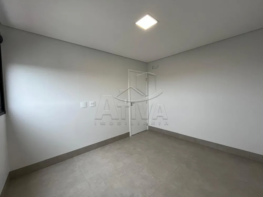 Alugar Apartamento / Padr&atilde;o em Toledo R$ 5.500,00 - Foto 16