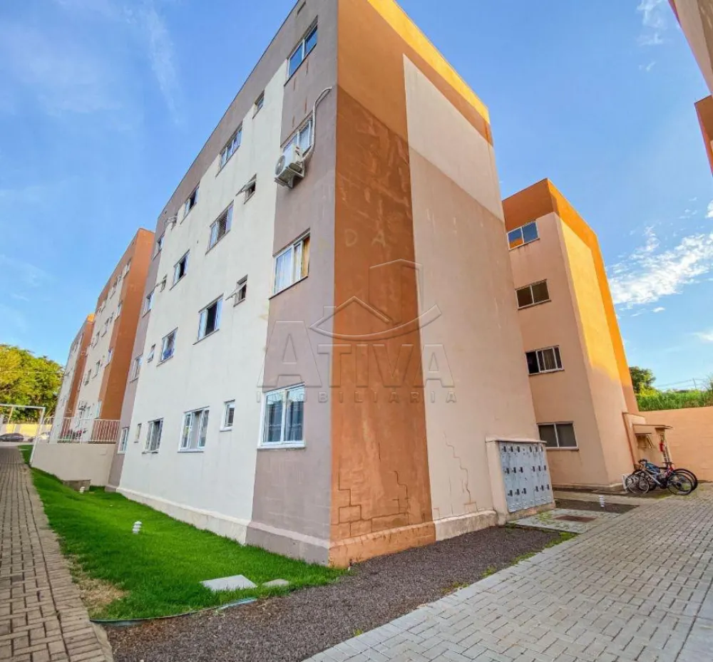 Alugar Apartamento / Padr&atilde;o em Toledo R$ 1.000,00 - Foto 1
