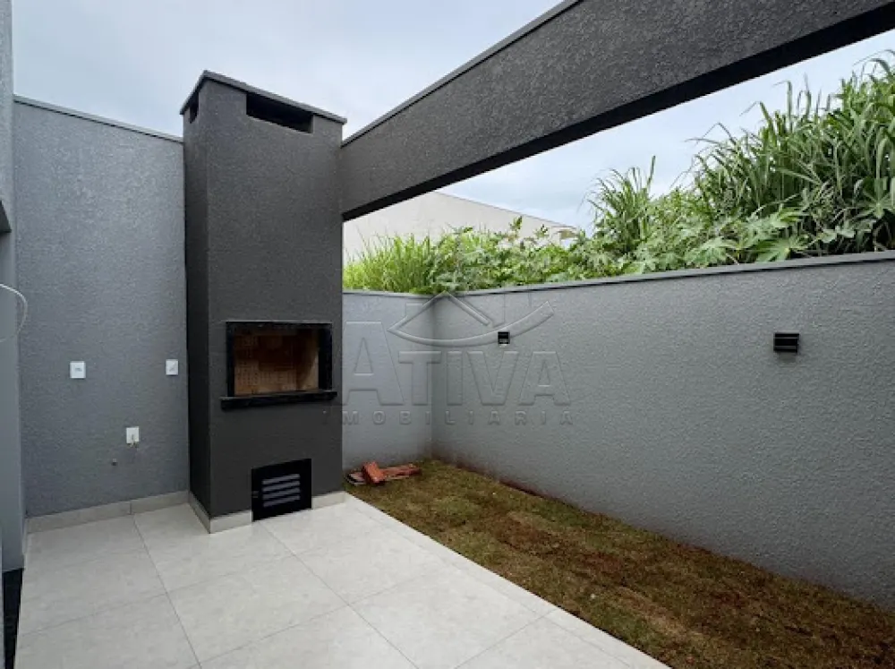 Comprar Casa / Padr&atilde;o em Toledo R$ 350.000,00 - Foto 10