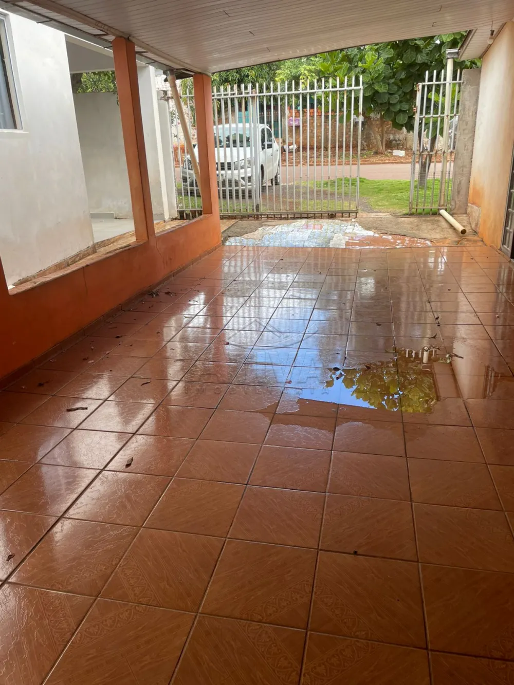 Comprar Casa / Padr&atilde;o em Toledo R$ 250.000,00 - Foto 4