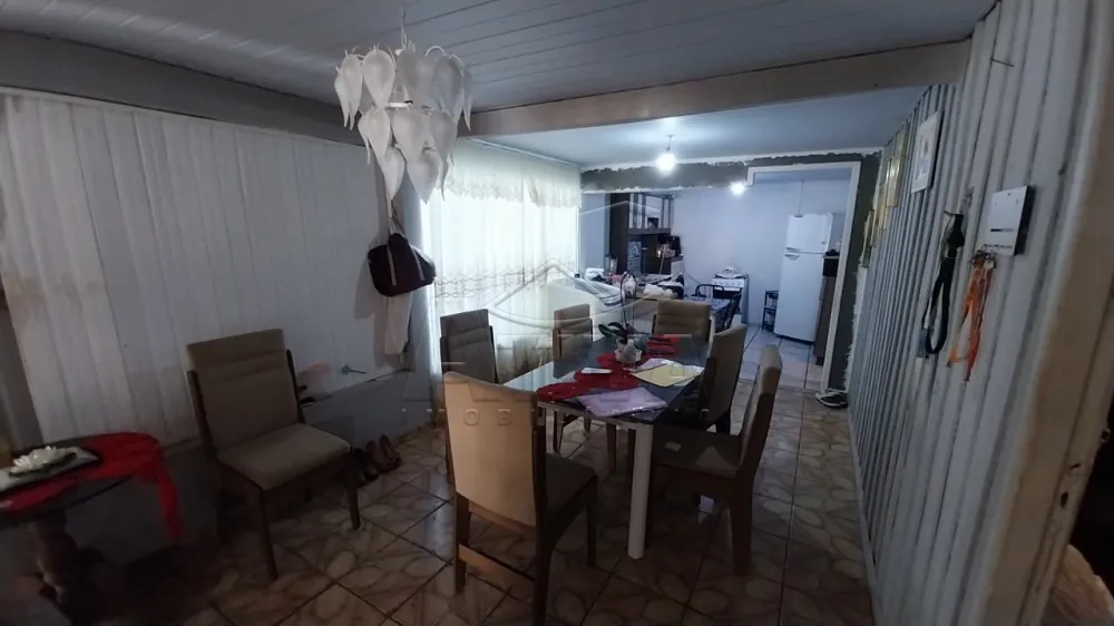 Comprar Casa / Padr&atilde;o em Toledo R$ 350.000,00 - Foto 5