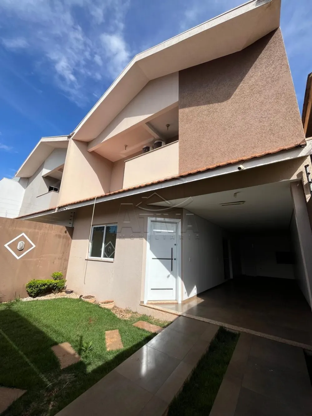 Alugar Casa / Sobrado em Toledo R$ 3.700,00 - Foto 2