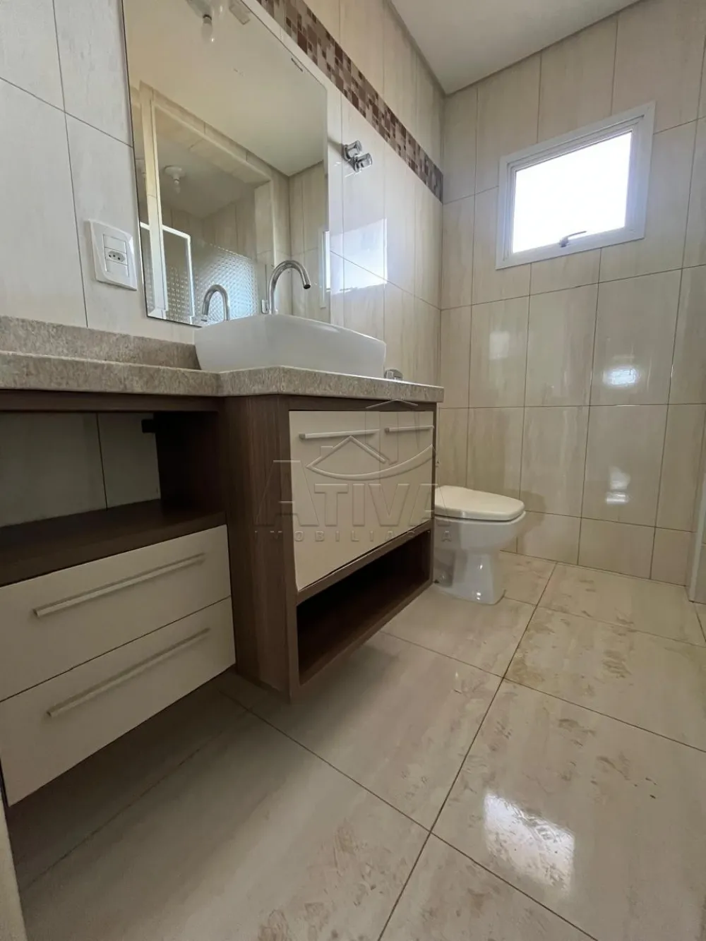 Alugar Casa / Sobrado em Toledo R$ 3.700,00 - Foto 16