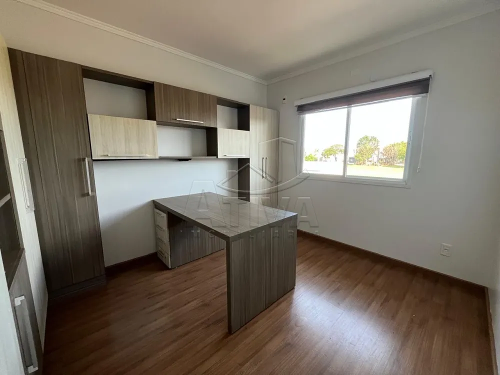 Alugar Casa / Sobrado em Toledo R$ 3.700,00 - Foto 24