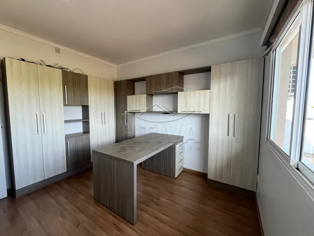 Alugar Casa / Sobrado em Toledo R$ 3.700,00 - Foto 25
