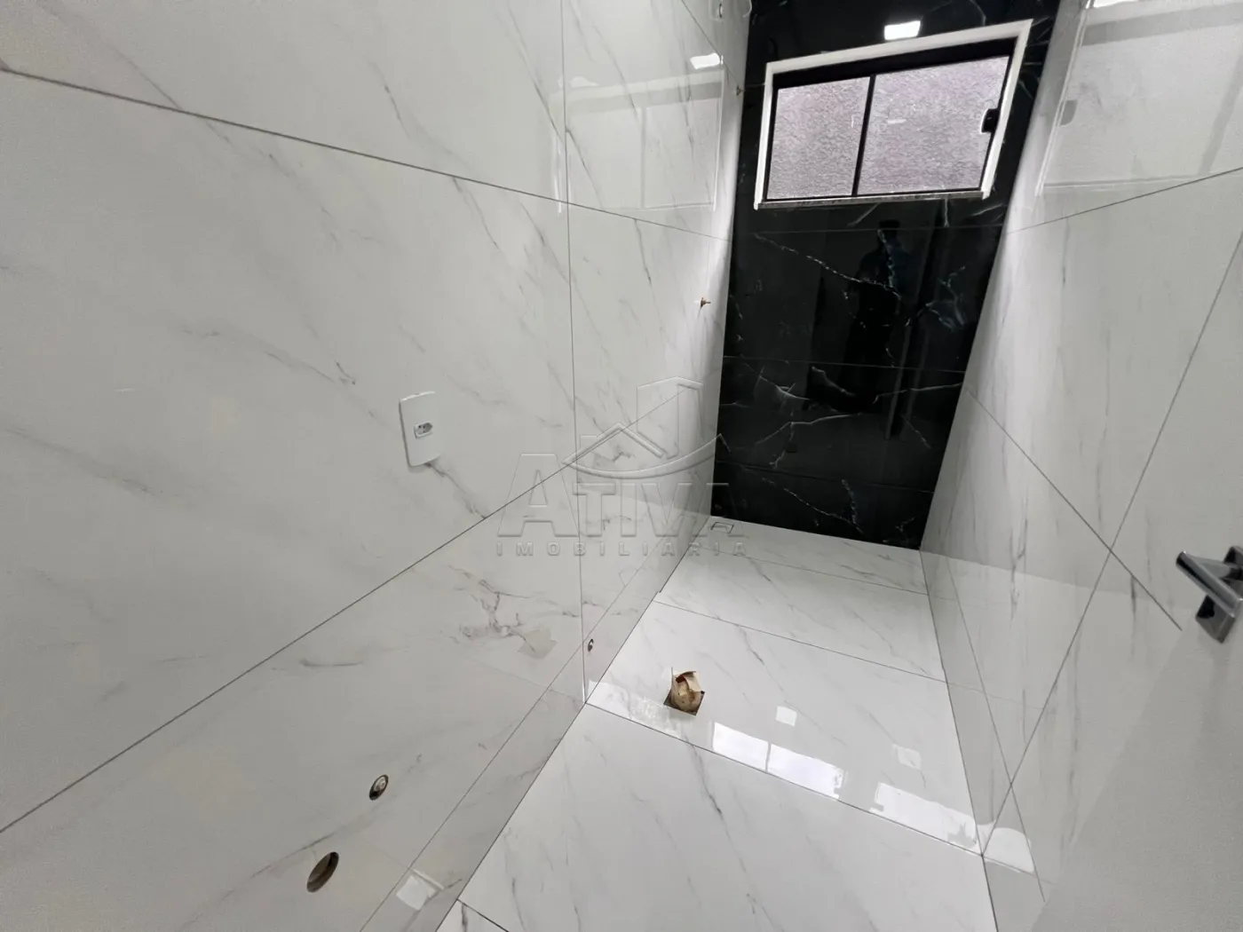 Comprar Casa / Padr&atilde;o em Toledo R$ 690.000,00 - Foto 16