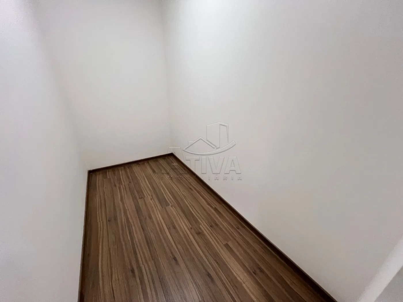 Comprar Casa / Padr&atilde;o em Toledo R$ 690.000,00 - Foto 17