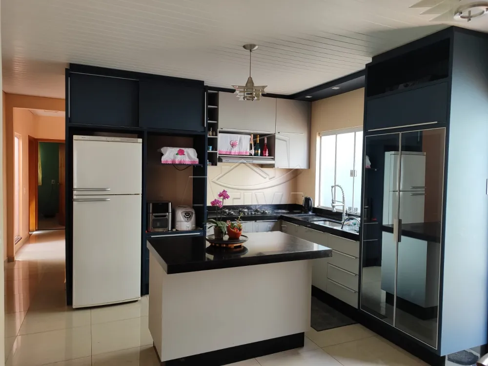 Comprar Casa / Padr&atilde;o em Toledo R$ 620.000,00 - Foto 2