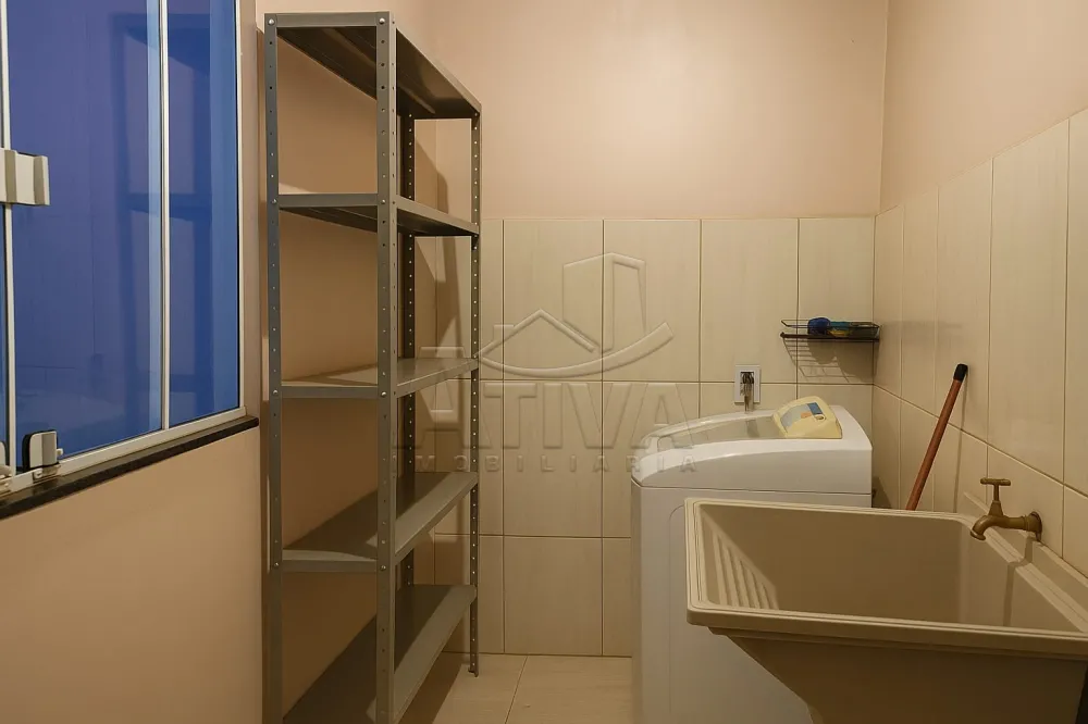 Comprar Casa / Padr&atilde;o em Toledo R$ 620.000,00 - Foto 7