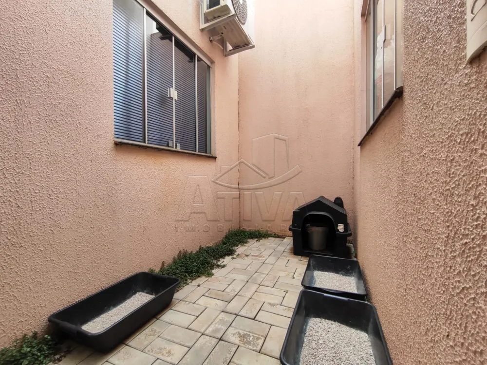 Comprar Casa / Padr&atilde;o em Toledo R$ 620.000,00 - Foto 11