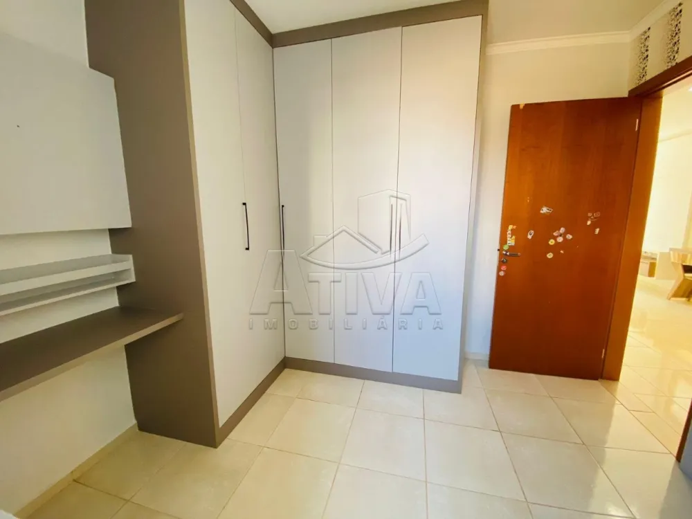 Comprar Apartamento / Padr&atilde;o em Toledo R$ 260.000,00 - Foto 10