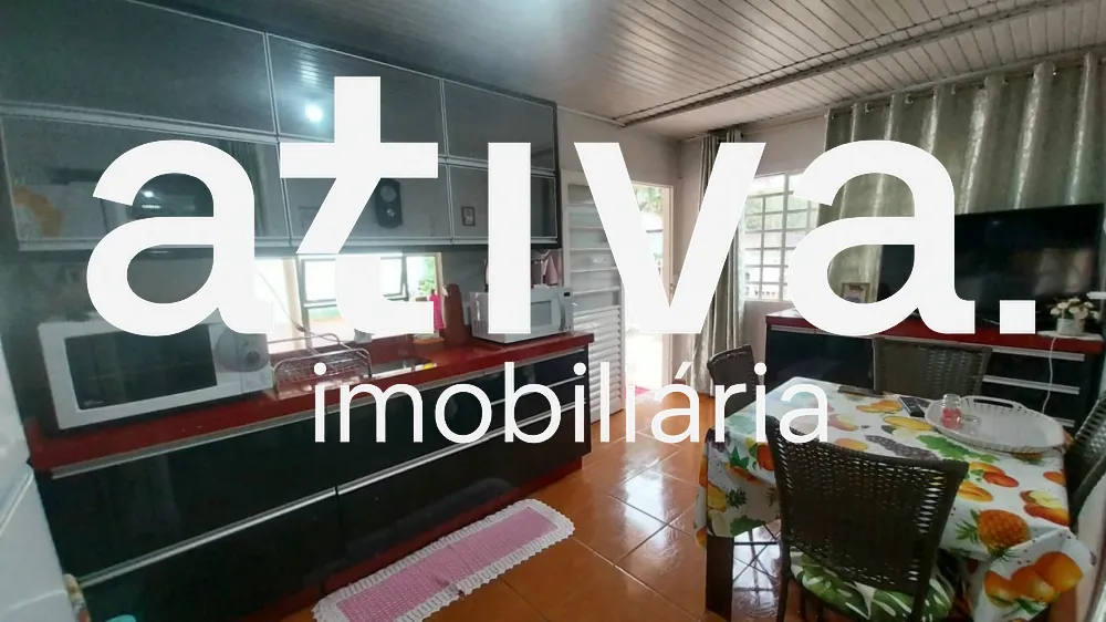 Comprar Casa / Padr&atilde;o em Toledo R$ 424.000,00 - Foto 4