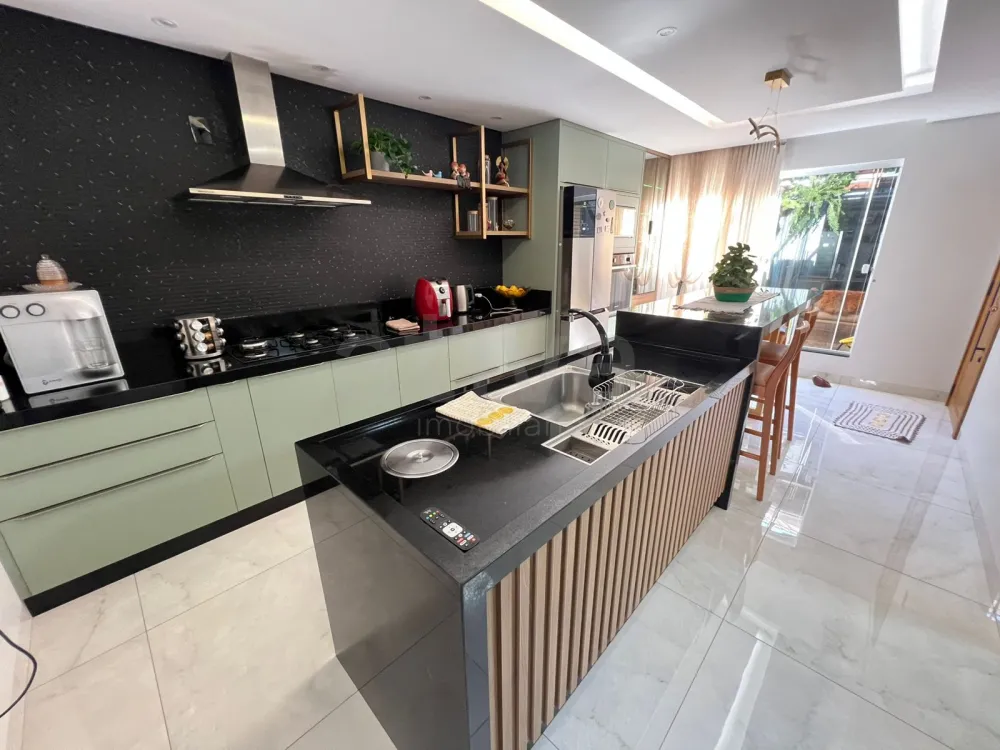 Comprar Casa / Sobrado em Toledo R$ 1.199.000,00 - Foto 6