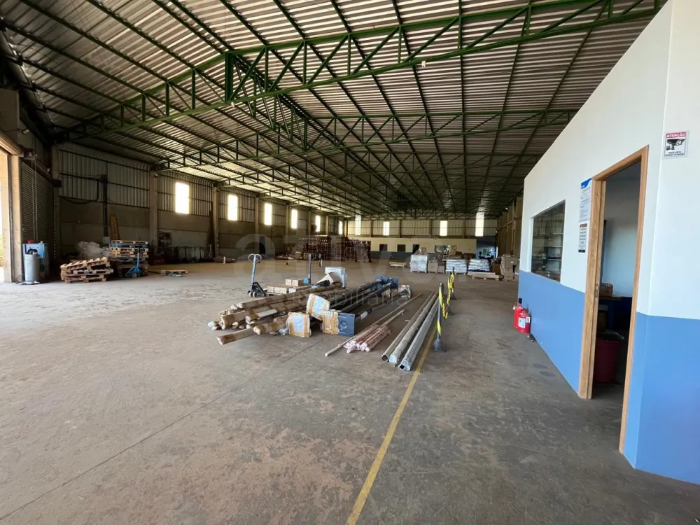 Alugar Comercial / Barrac&atilde;o em Toledo R$ 22.000,00 - Foto 14