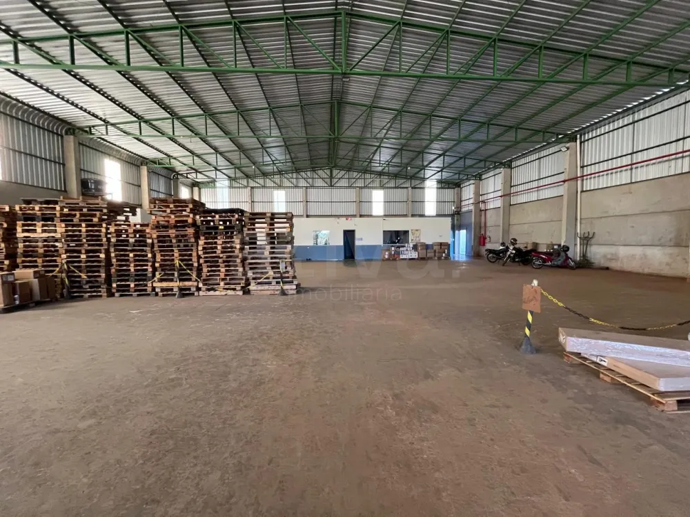 Alugar Comercial / Barrac&atilde;o em Toledo R$ 22.000,00 - Foto 15