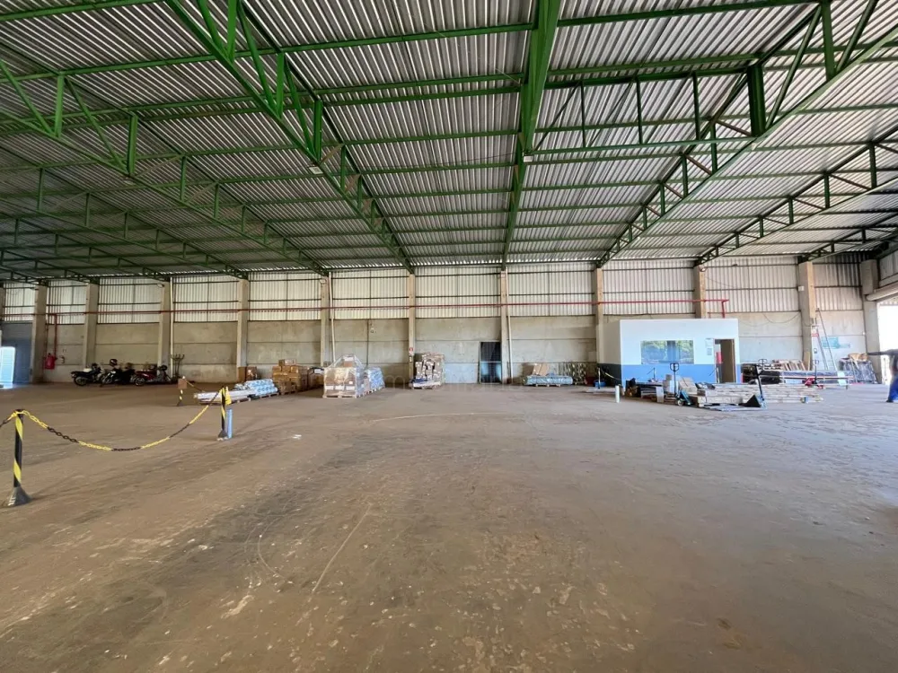 Alugar Comercial / Barrac&atilde;o em Toledo R$ 22.000,00 - Foto 22