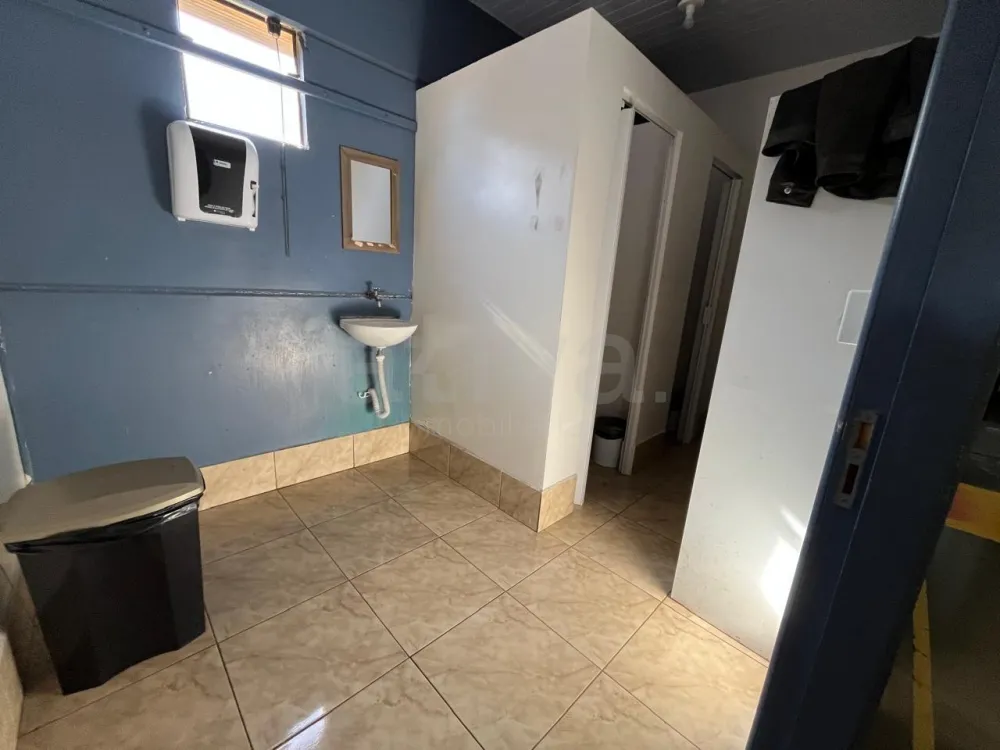 Alugar Comercial / Barrac&atilde;o em Toledo R$ 22.000,00 - Foto 29