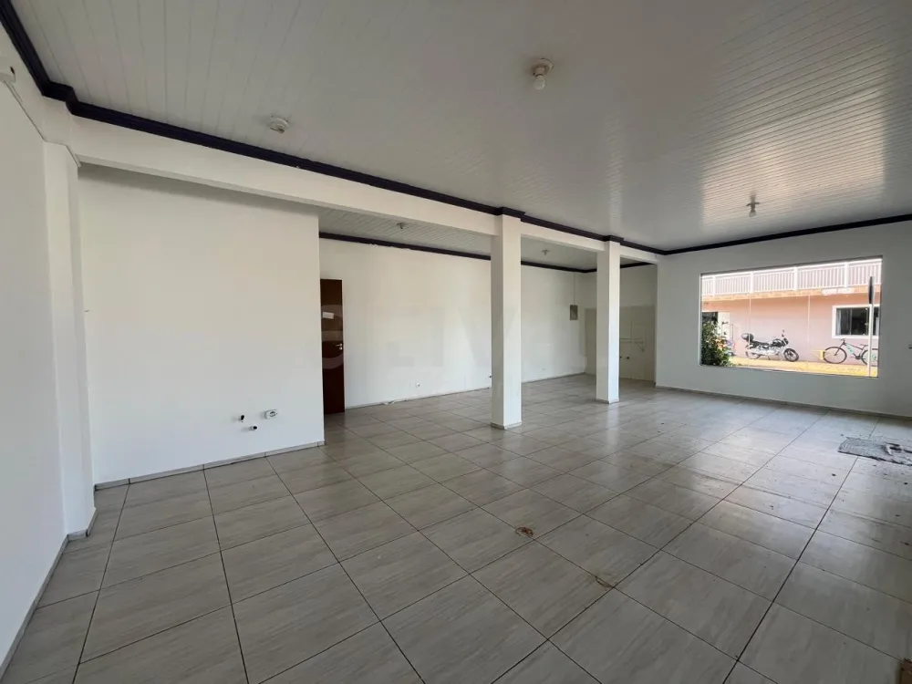 Alugar Comercial / Sala Comercial em Toledo R$ 1.700,00 - Foto 3
