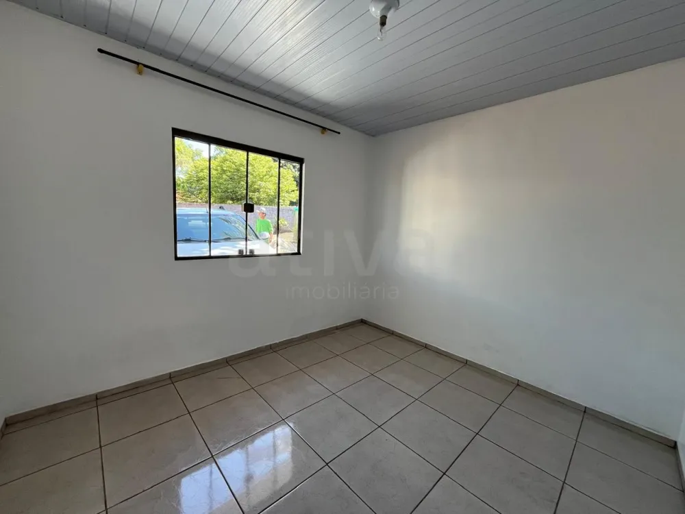 Alugar Casa / Padr&atilde;o em Toledo R$ 1.100,00 - Foto 7