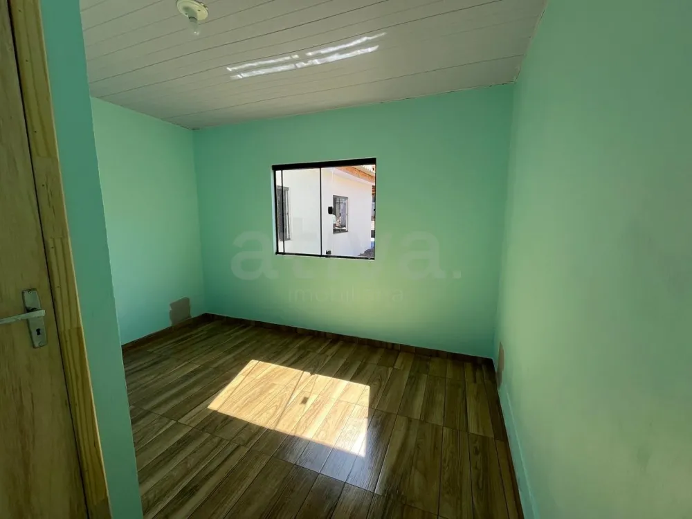 Alugar Casa / Padr&atilde;o em Toledo R$ 1.100,00 - Foto 5