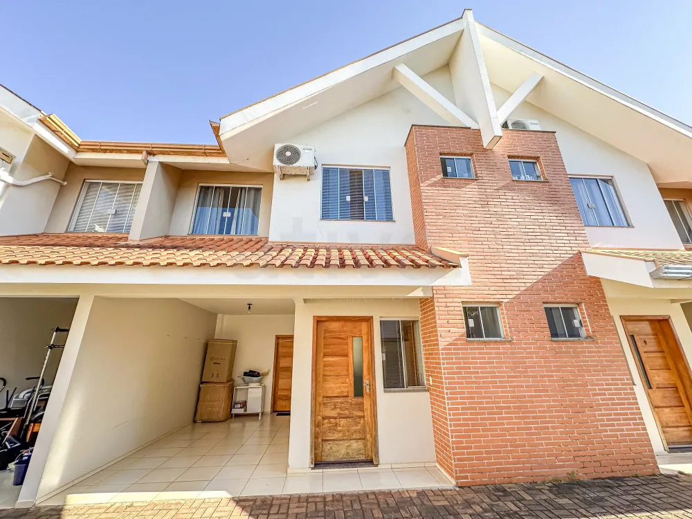 Comprar Casa / Sobrado em Toledo R$ 450.000,00 - Foto 2