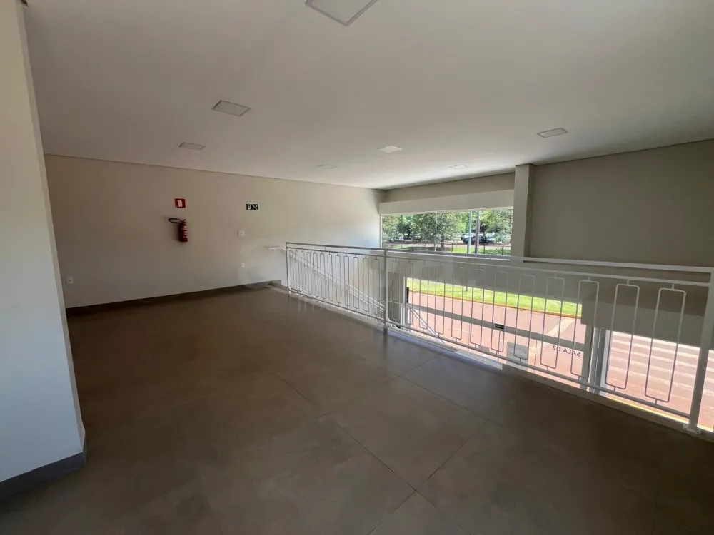 Alugar Comercial / Sala Comercial em Toledo R$ 3.350,00 - Foto 7