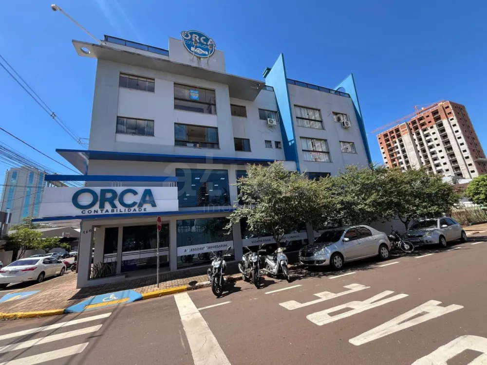 Alugar Apartamento / Padr&atilde;o em Toledo R$ 2.700,00 - Foto 1