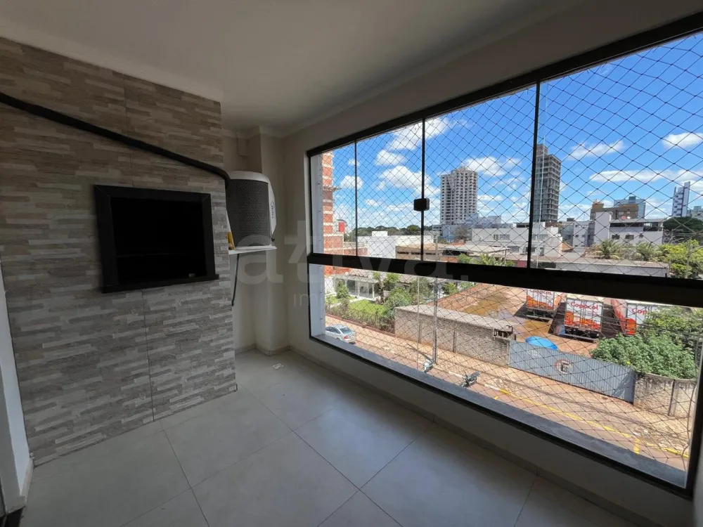 Alugar Apartamento / Padr&atilde;o em Toledo R$ 2.700,00 - Foto 10