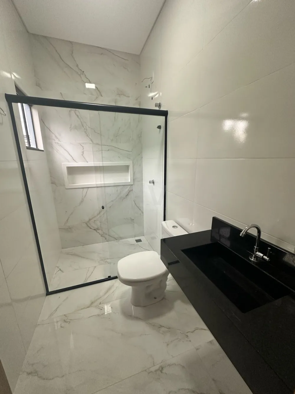 Comprar Casa / Padr&atilde;o em Toledo R$ 380.000,00 - Foto 6