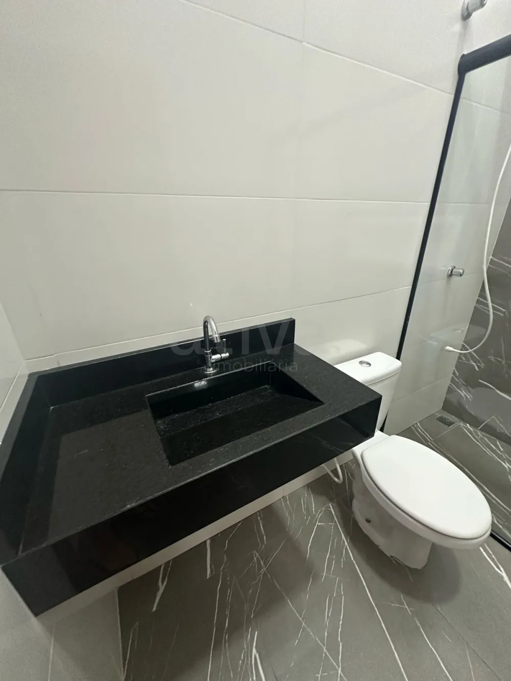 Comprar Casa / Padr&atilde;o em Toledo R$ 380.000,00 - Foto 10
